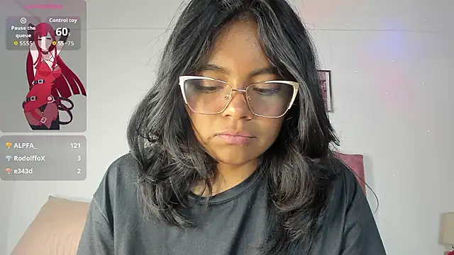 Chat +18 de luna_velveth ao vivo