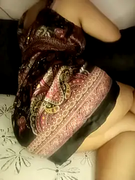 Chat XXX ao vivo de Nikitasharma__