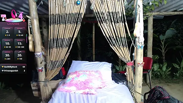 esmeralda_li: απευθείας συνομιλία ΧΧΧ