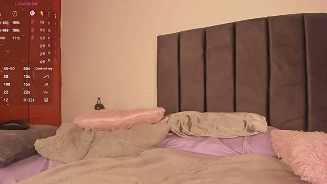 Chat XXX en directo de LynnSam_