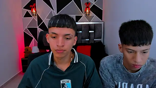 Juan_Nd_Steven: вебкам-шоу