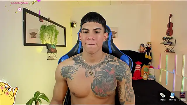 XXX chat uživo modela Damian_latinxxx