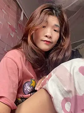 Show modela Mina-pusy na web-kameri