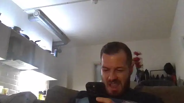 THE_CHEEKY_ALPHA live XXX chat