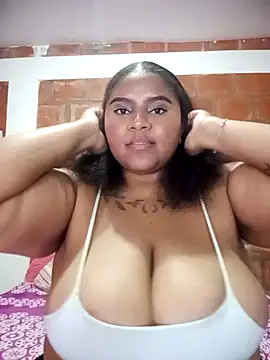 Valentina_belmont's Webcam Show