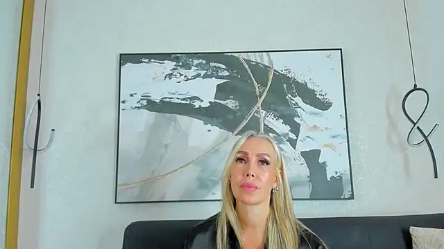 Chat XXX en directo de SophiMarin