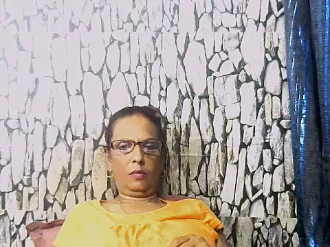 Hot_queen58 现场XXX聊天