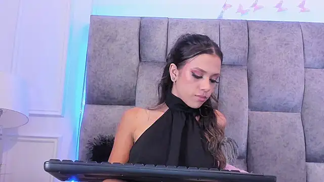 Scarlett_Sk 即時 XXX 聊天