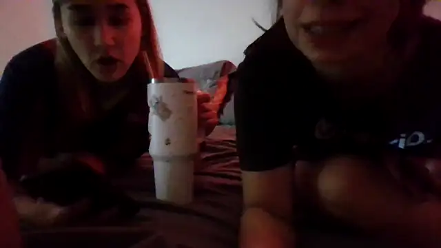 yazminlove Webcamshow