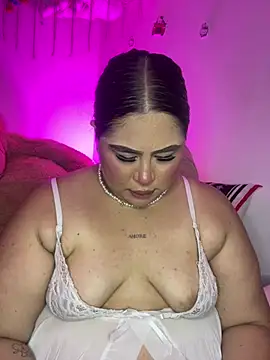 Czat XXX na żywo – Mia_Carters