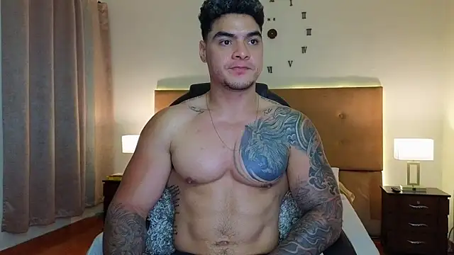 Steven_Velez's Live XXX Chat