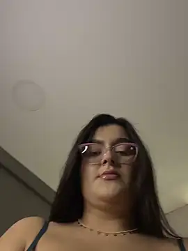 Chat XXX en directo de VioletaMaddox