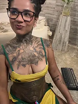 Chat XXX en directo de xbigpeach