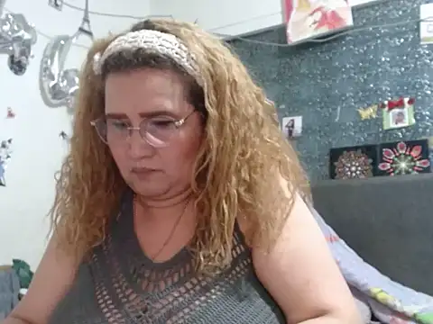 Chat +18 de Perla1981-- ao vivo