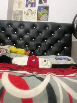 VenusDeMilo_55 Adlı Modelin Canlı XXX Sohbeti