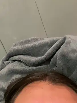 Chat XXX ao vivo de Maya_Manes