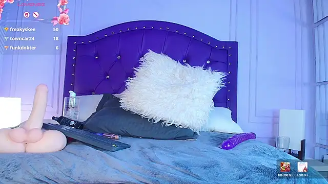 sarah_banks1 即時 XXX 聊天