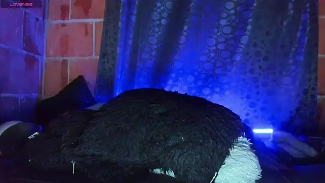 Chatroom XXX en direct de Cata-angel