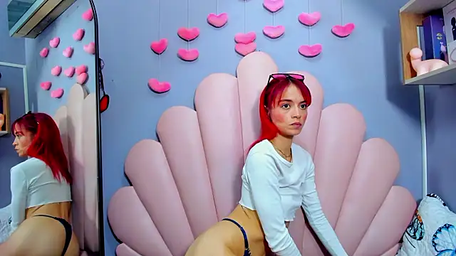 luci_miller: απευθείας συνομιλία ΧΧΧ