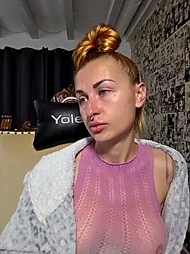 kylie_blck élő XXX-chatje