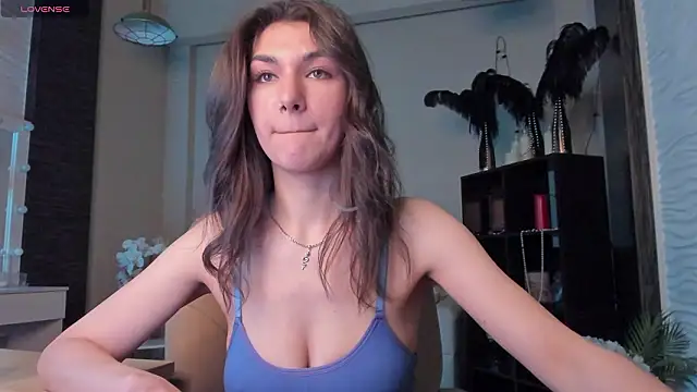 MonicaVii Chat XXX live