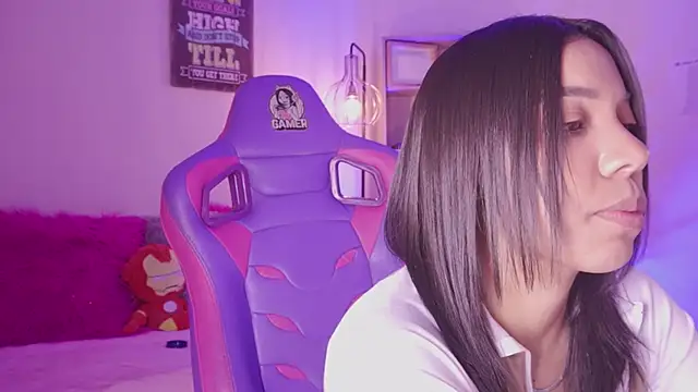 madelyn_rose_ Adlı Modelin Canlı XXX Sohbeti