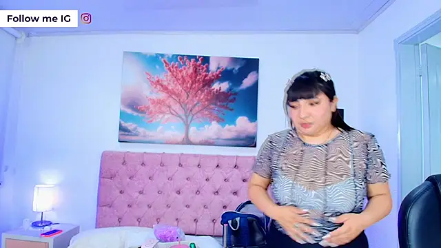 Chat XXX ao vivo de Emma_monserrat