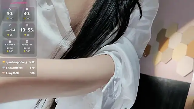 sansan-666 Adlı Modelin Canlı XXX Sohbeti