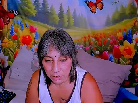 Онлайн чат XXX indianroxy