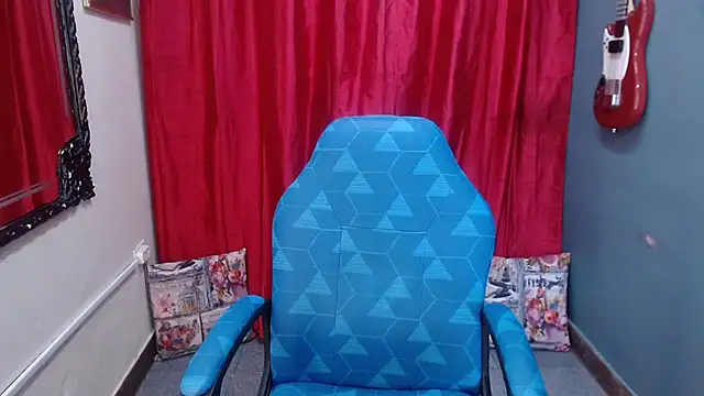 Natasha_Ferrec Adlı Modelin Canlı XXX Sohbeti