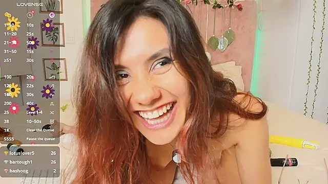 Chat +18 de IrisRosse ao vivo