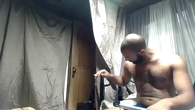 Chatroom XXX en direct de Camodick