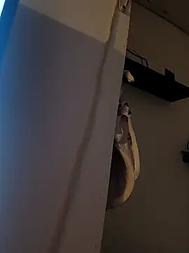 redslovestofuck's Live XXX Chat