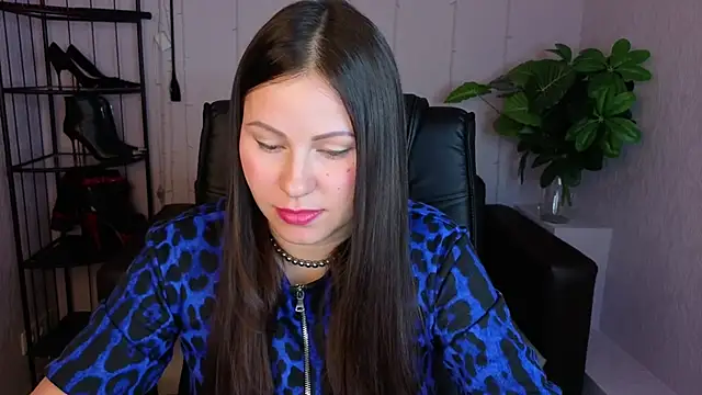 Dana__dom 即時 XXX 聊天