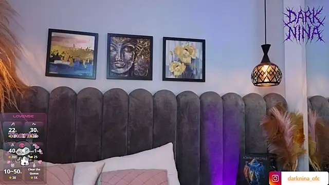 Dark_nina_のウェブカメラショー