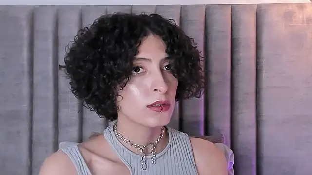 دردشة LyraVendrell الجنسية المباشرة