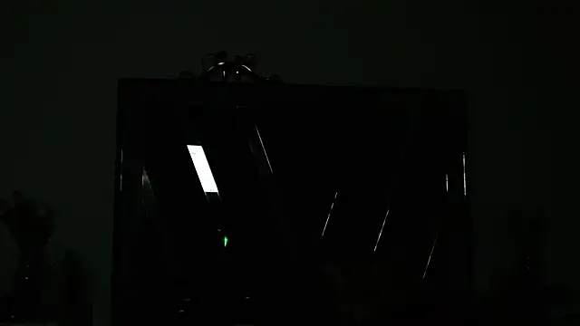 دردشة CrystallGomes الجنسية المباشرة