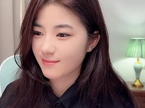 Nicole20266 在線直播表演