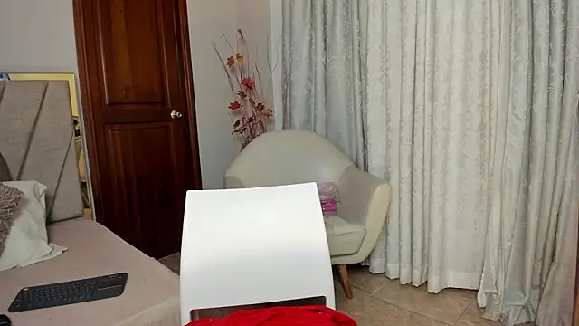 Zamira_Taylor 라이브 XXX 채팅