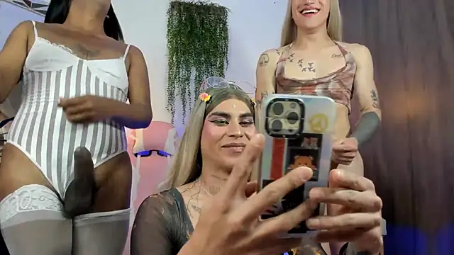 queenramoona-hot Live XXX-chat