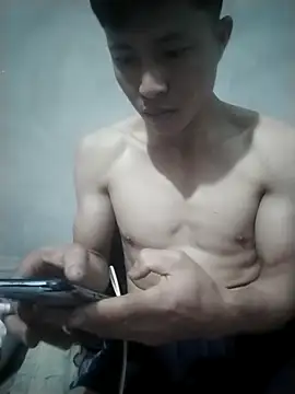 Chatroom XXX en direct de BigShot-Boy