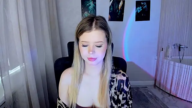 Živý XXX chat FollowLovee