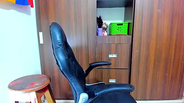 Dreamastercum_ Adlı Modelin Canlı XXX Sohbeti