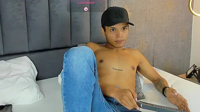 Alejandroo_Montenegro 现场XXX聊天