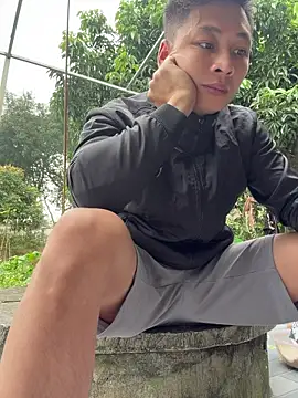 Chat XXX en directo de Naughty___asian