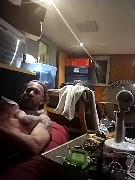 AceticPinscher Live XXX Chat