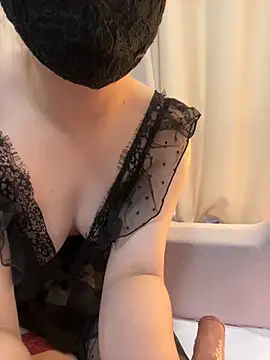 Chatroom XXX en direct de Nicole77-baby