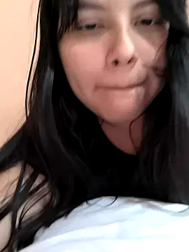 Hinae_'s Live XXX Chat