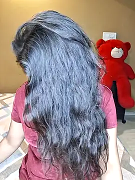 Noor-Bold Pertunjukan Webcam