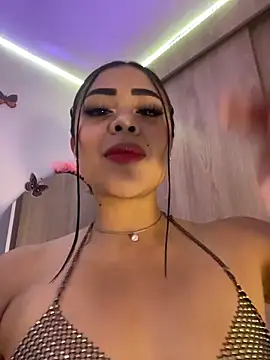 AlitaAnisee's Live XXX Chat